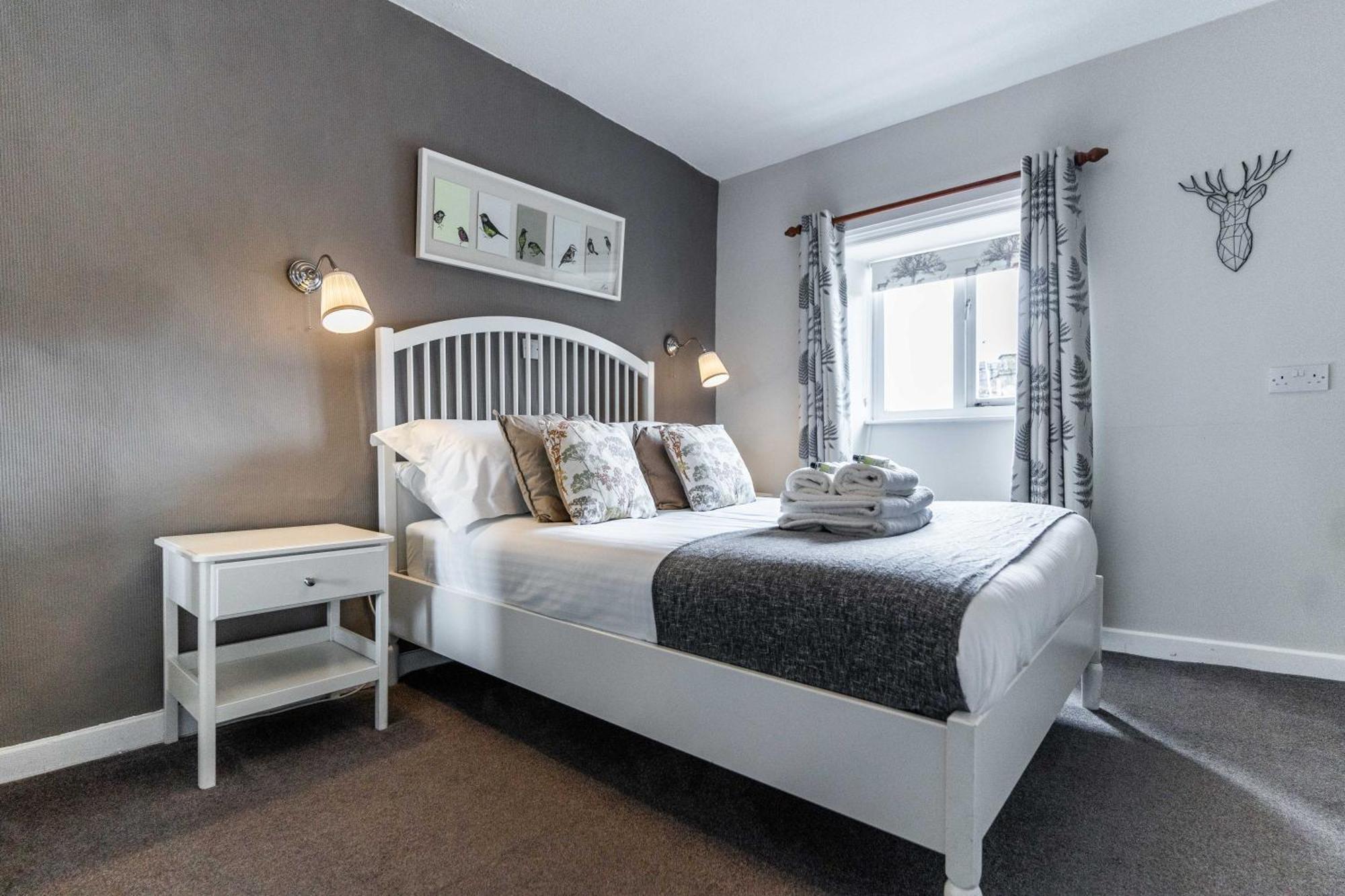 Black Horse Hotel Грассингтон Экстерьер фото